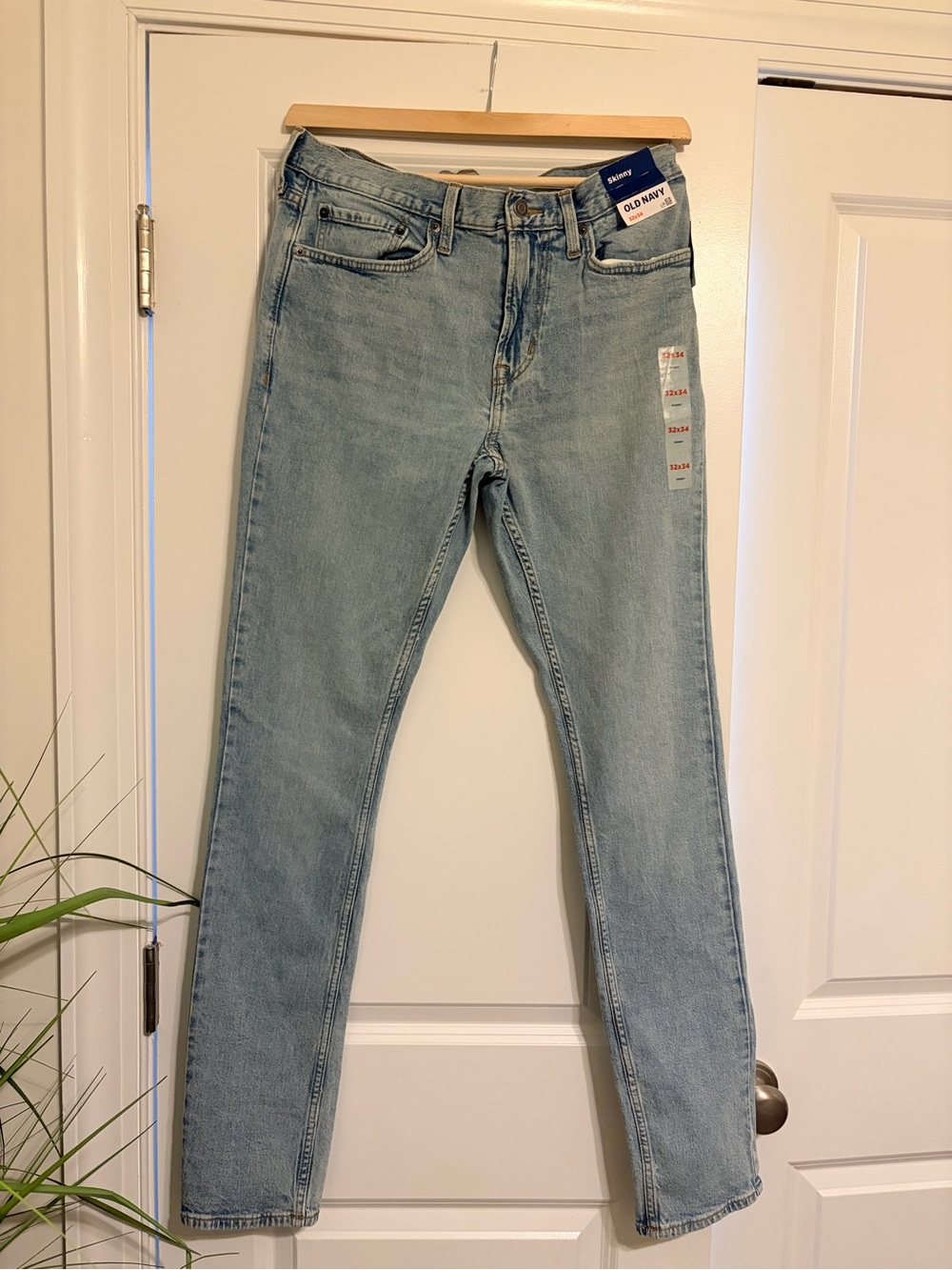 Old Navy Light Blue Skinny Jeans